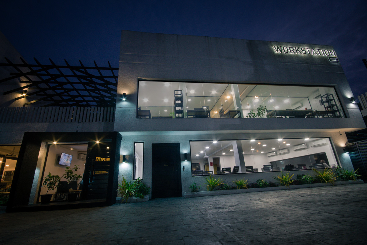 Workstation Bar Beach