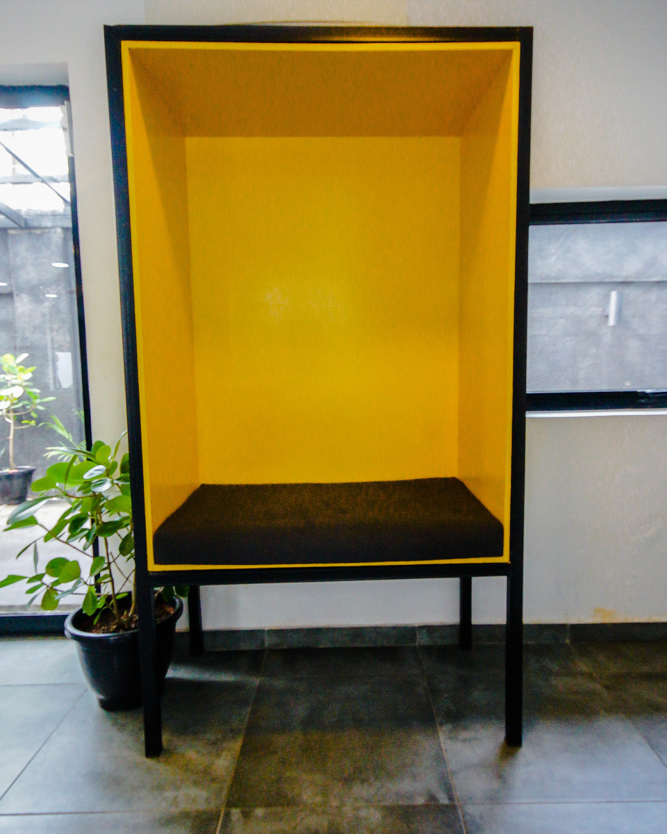 Workstation Bar Beach