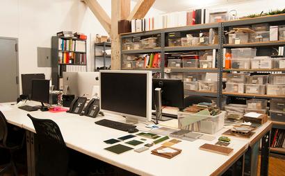 Oversized Dedicated Desks for Rent in Prime Williamsburg Oversized Dedicated Desks for Rent in Prime Williamsburg