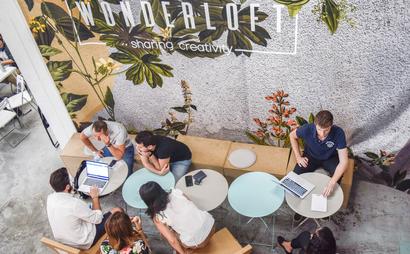 Dedicated desk Dedicated desk