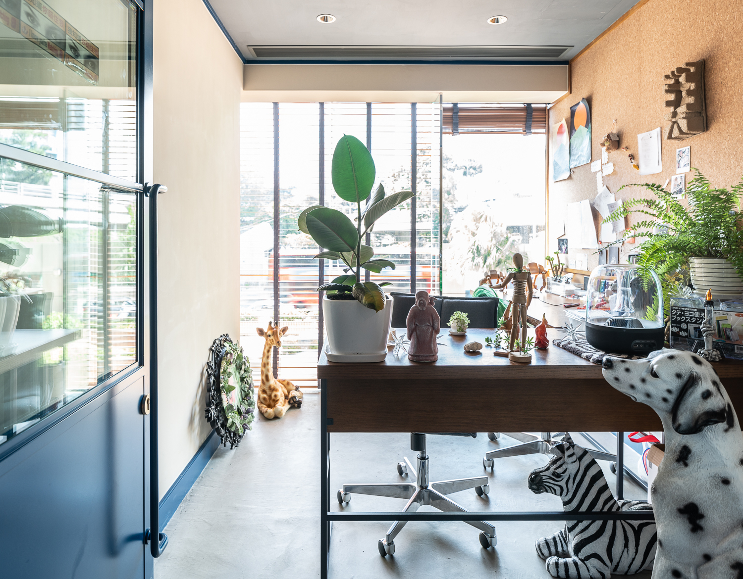 Private Offices (3 pax)