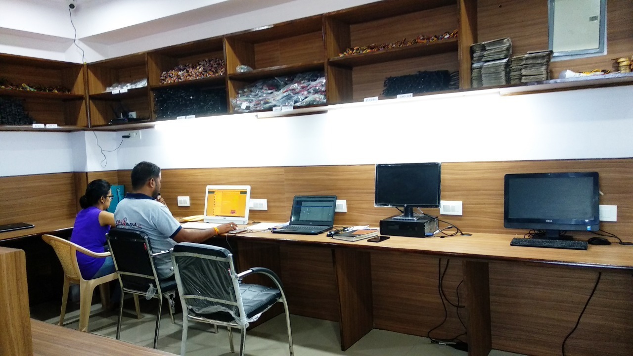 MoveIn2 Coworking Space