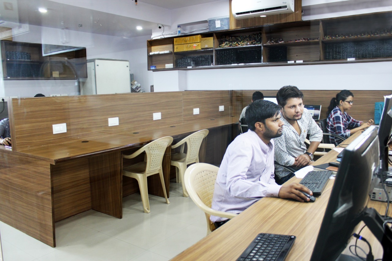 MoveIn2 Coworking Space