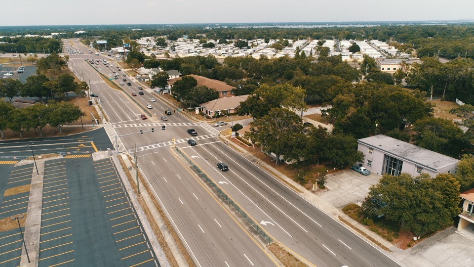 4 & Co Coworking Spaces 