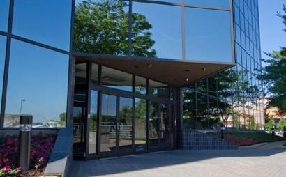 Roundtable Conference Room - Suite 2 Roundtable Conference Room - Suite 2