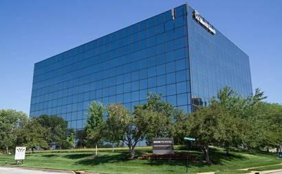 Roundtable Conference Room - Suite 2 Roundtable Conference Room - Suite 2