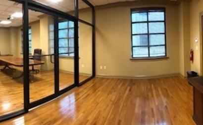 Executive Suite, Conference Room Executive Suite, Conference Room