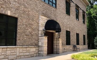 Executive Suite, Conference Room Executive Suite, Conference Room