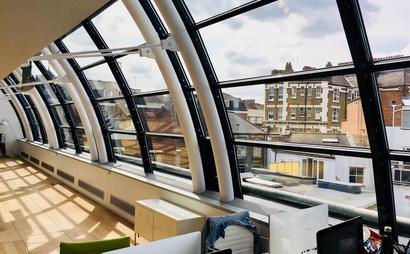 Clerkenwell office £250pm per desk. 1-4 desks Clerkenwell office £250pm per desk. 1-4 desks