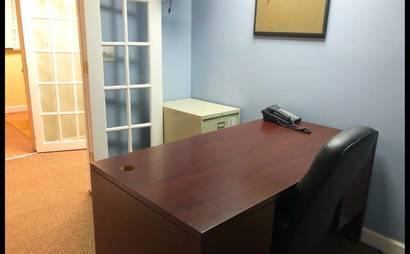 Private Office Space in North Shore with Conference Room Private Office Space in North Shore with Conference Room