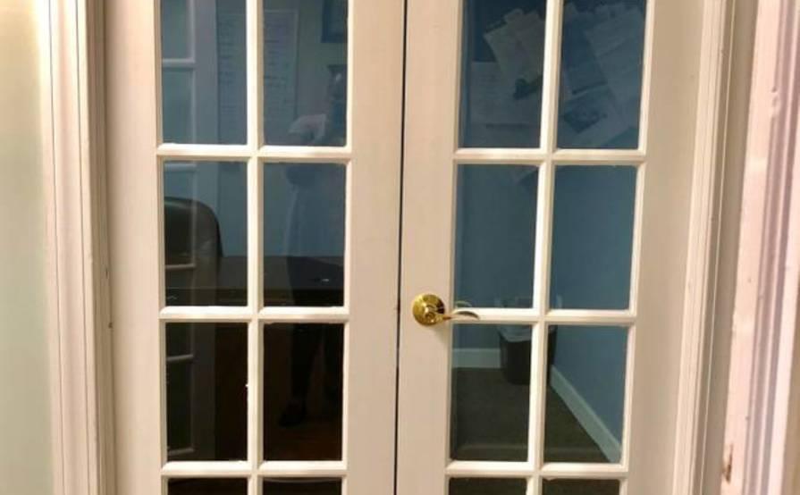 Private Office Space in North Shore with Conference Room Private Office Space in North Shore with Conference Room