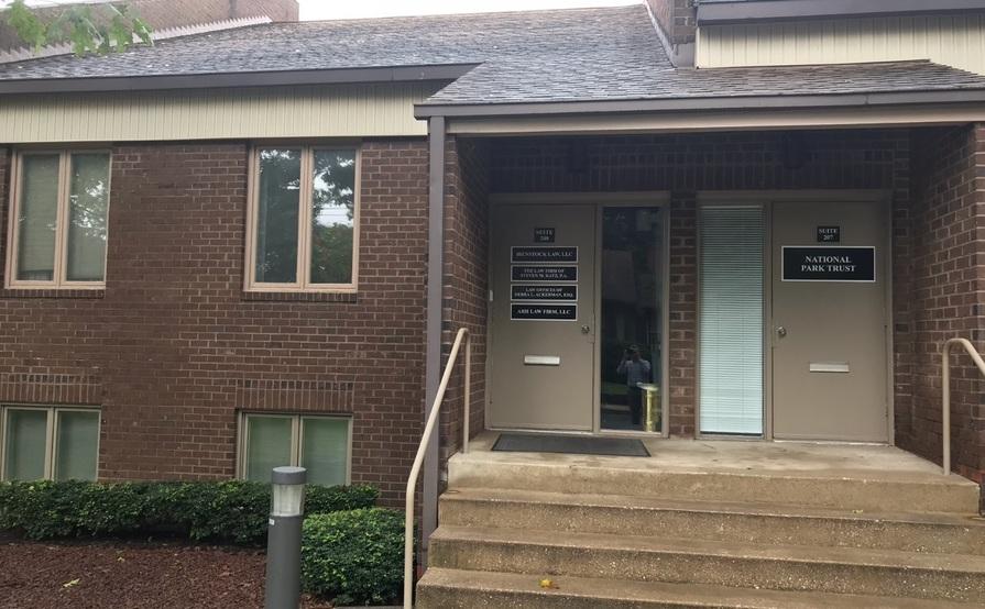 Office for Rent in two-story Townhouse