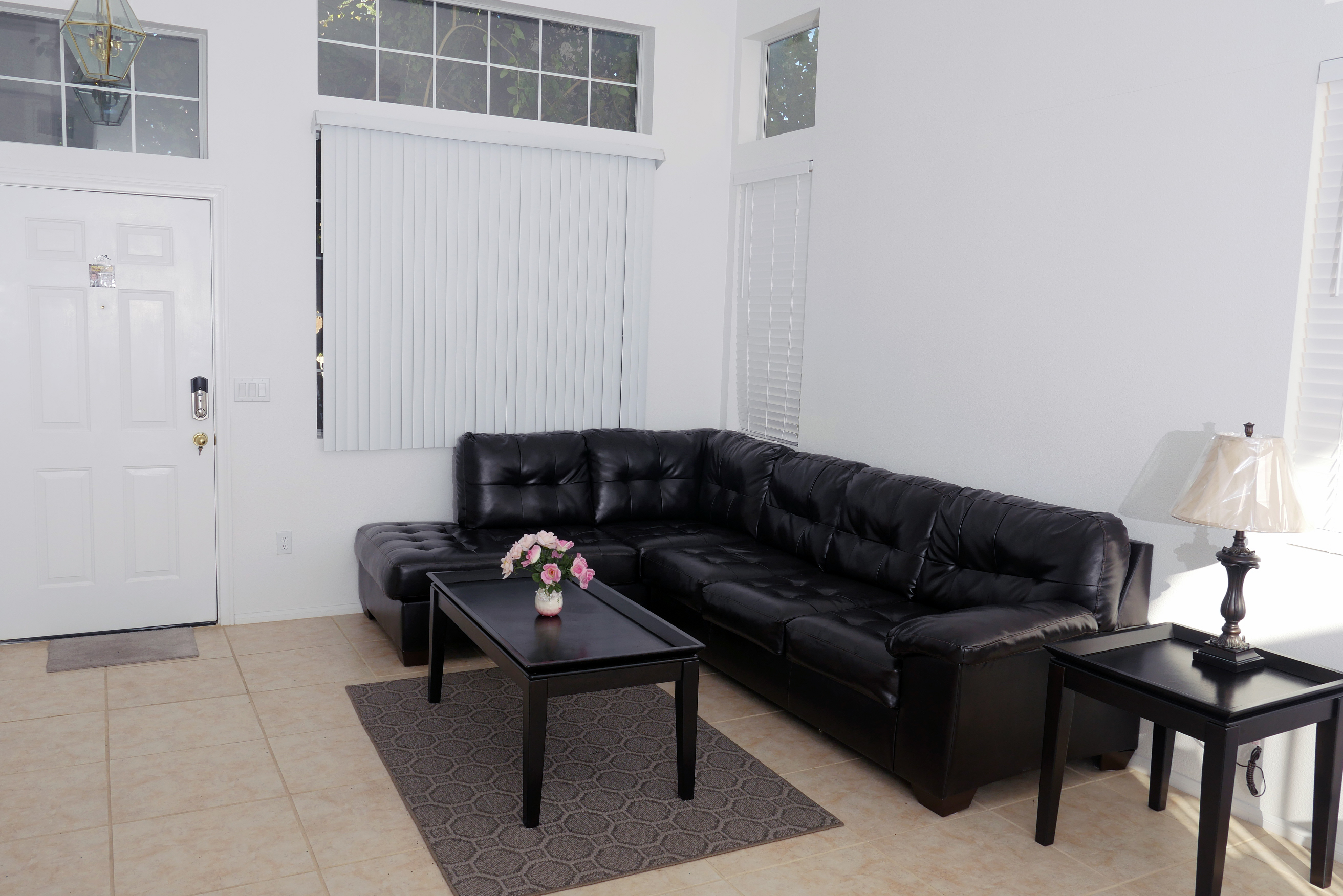 Privacy and Efficiency! 1300+ sqft Space!