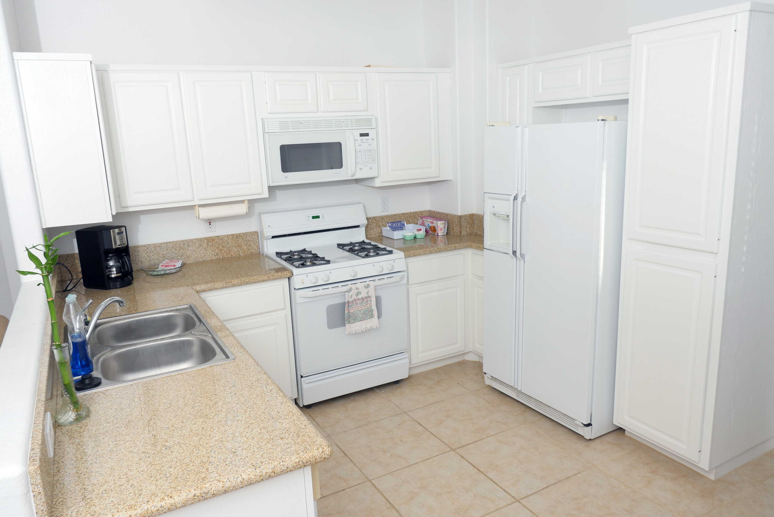 Privacy and Efficiency! 1300+ sqft Space!