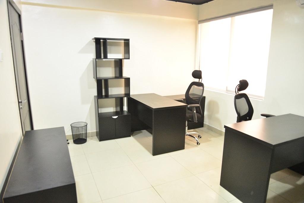 Serviced office Space and Shared office co- working