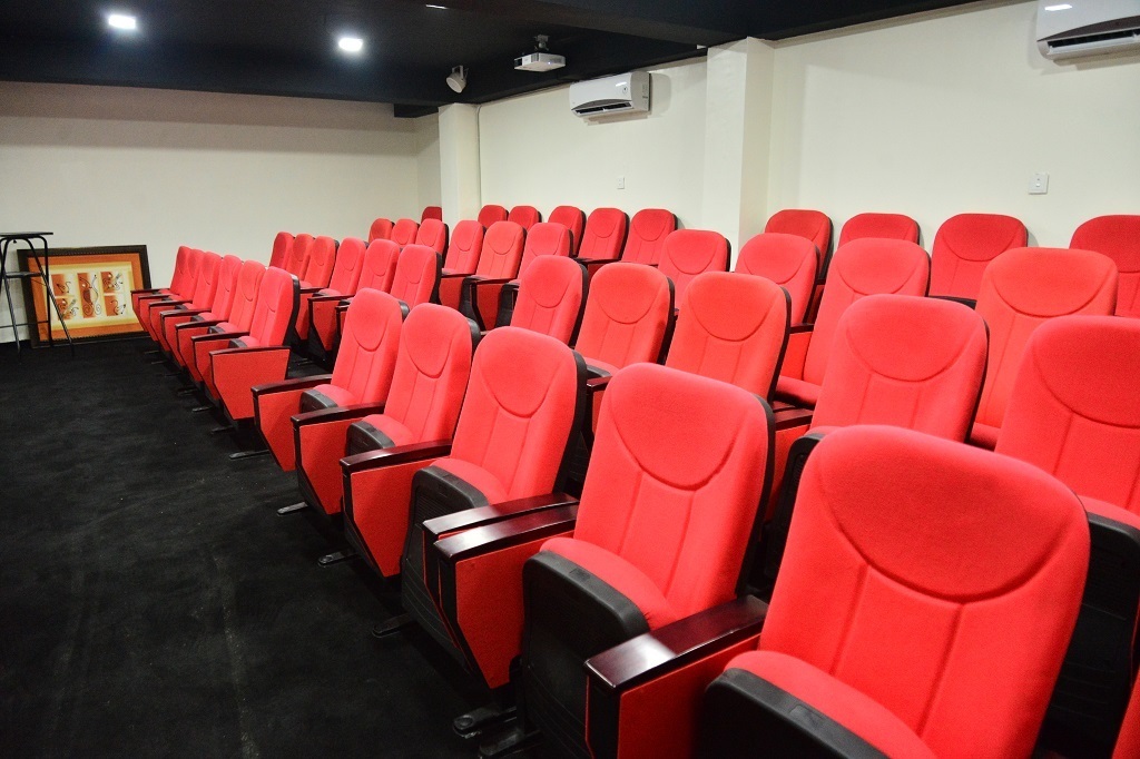 Serviced office Space and Shared office co- working