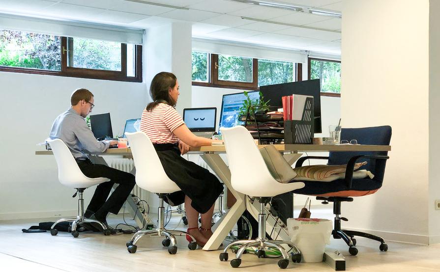 Oasis coworking - Puesto Fijo Oasis coworking - Puesto Fijo