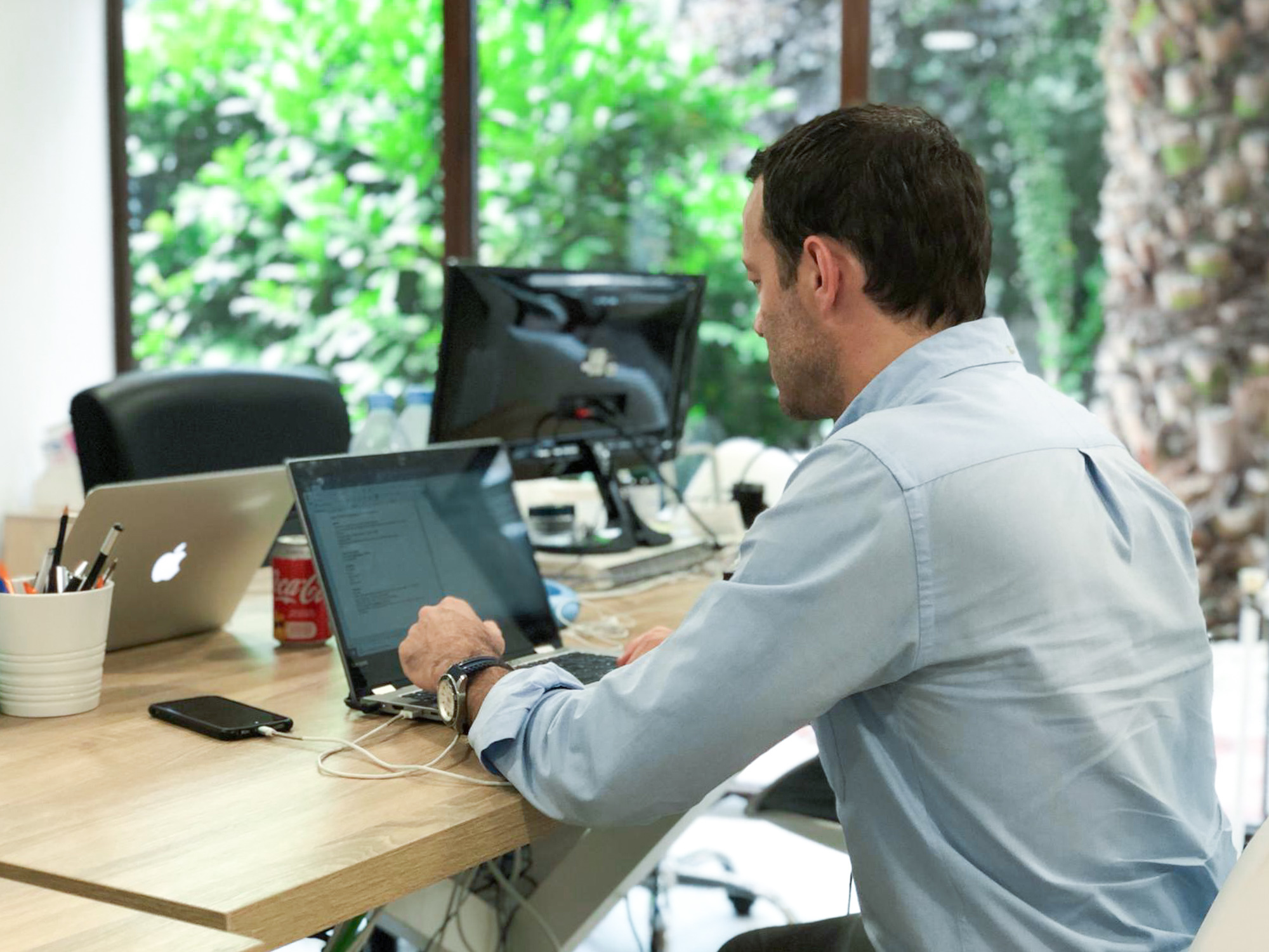 Oasis coworking - Puesto Fijo Oasis coworking - Puesto Fijo