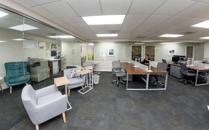 Dedicated Desk at Lakeside Executive Suites Dedicated Desk at Lakeside Executive Suites