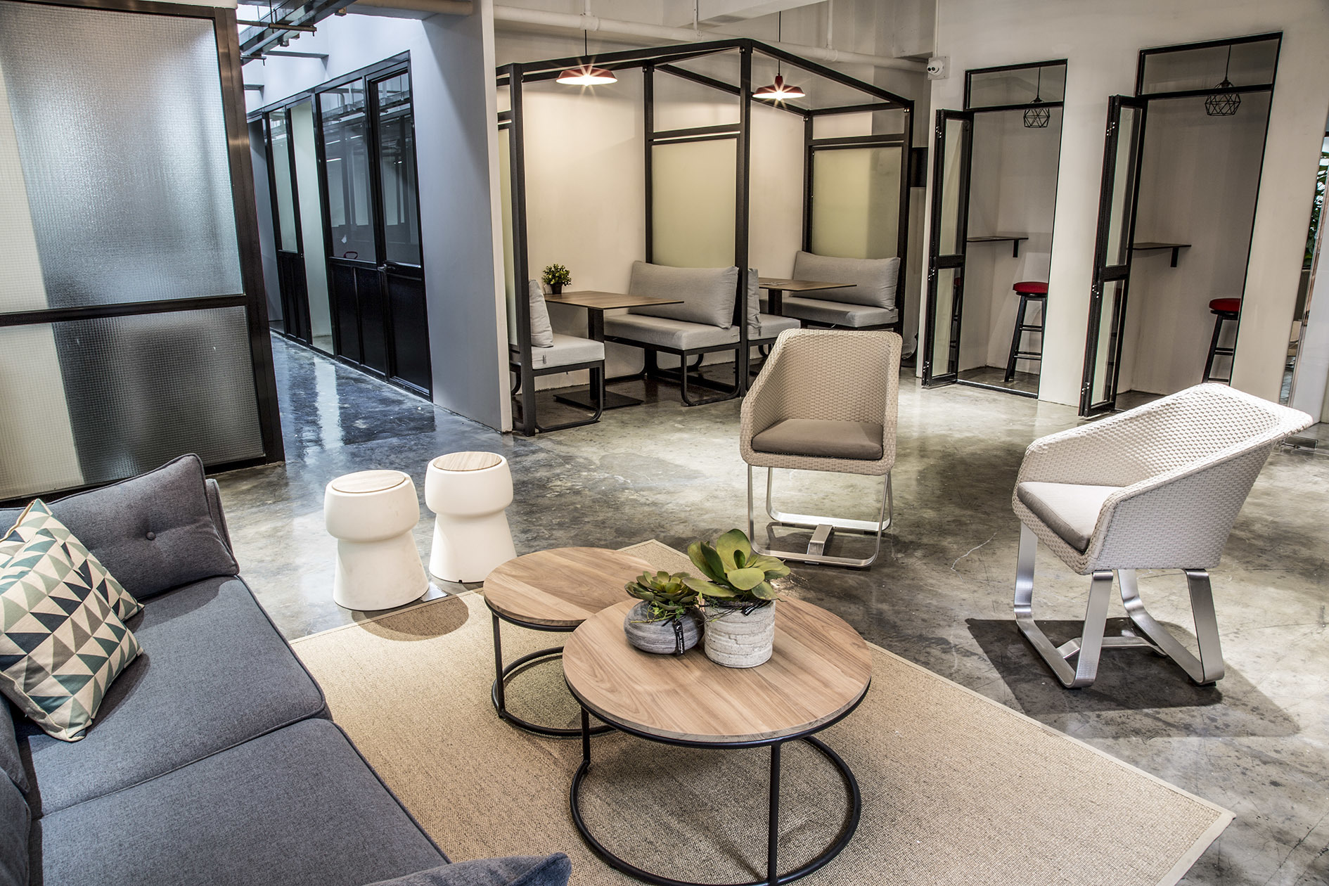 The Headquarters International