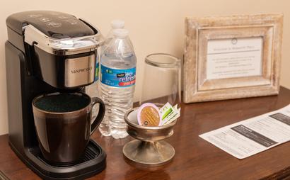 Colonial Room Colonial Room