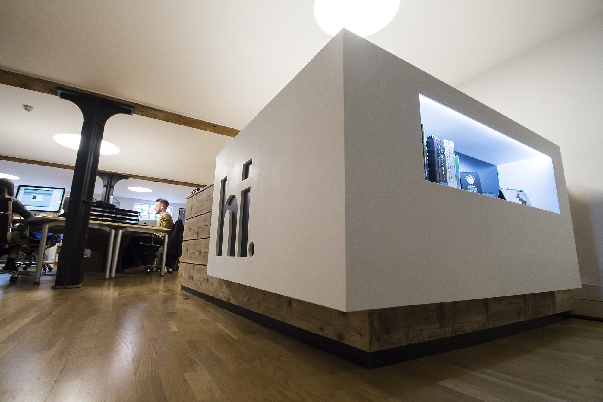 Available Now – Desk Space London Bridge SE1 Available Now – Desk Space London Bridge SE1