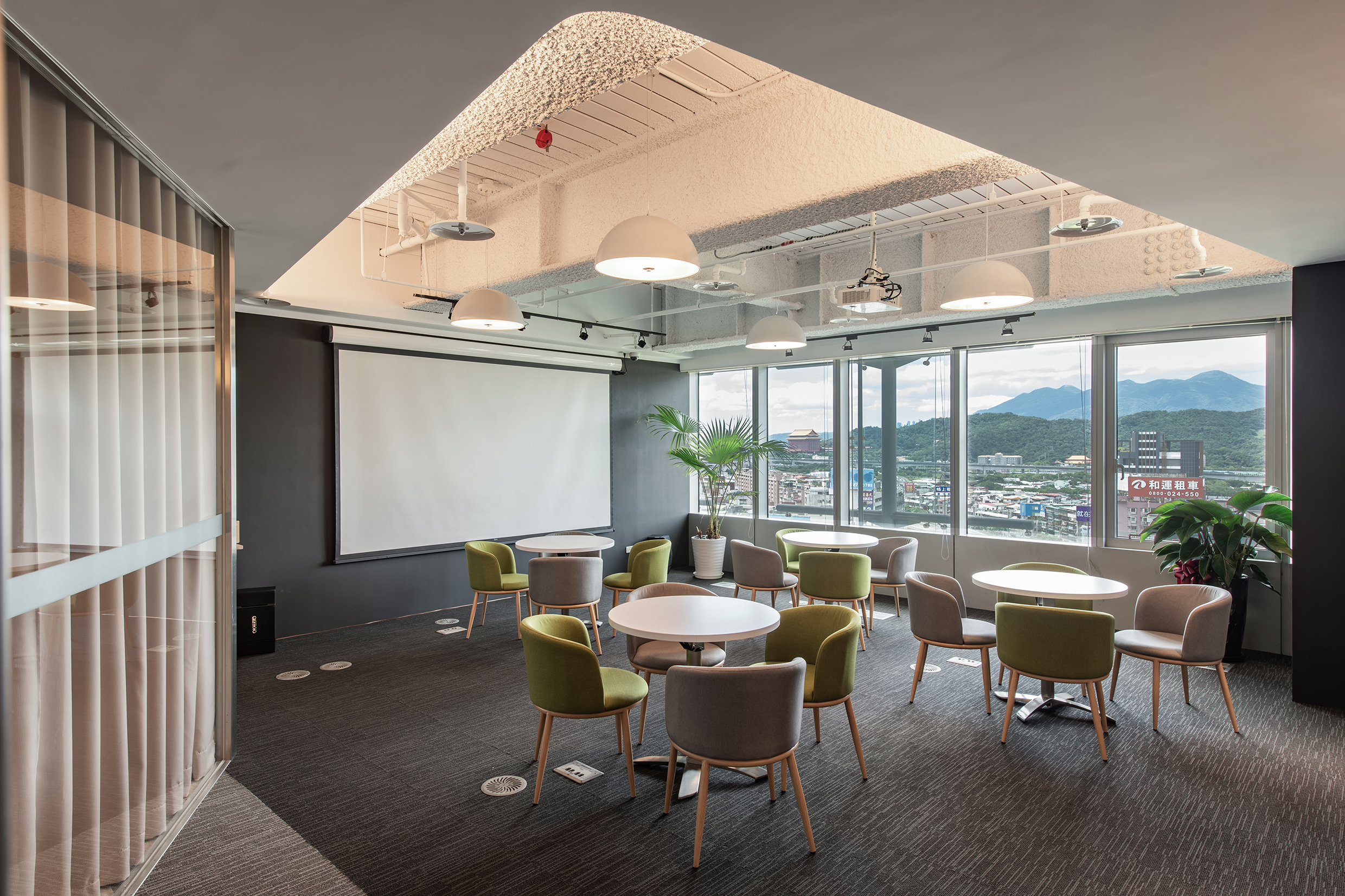 Minquan  Business Center Minquan  Business Center