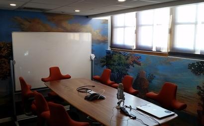 East side GRAYBOX office desk pod East side GRAYBOX office desk pod