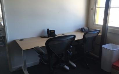 East side GRAYBOX office desk pod East side GRAYBOX office desk pod