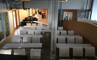 East side GRAYBOX office desk pod East side GRAYBOX office desk pod