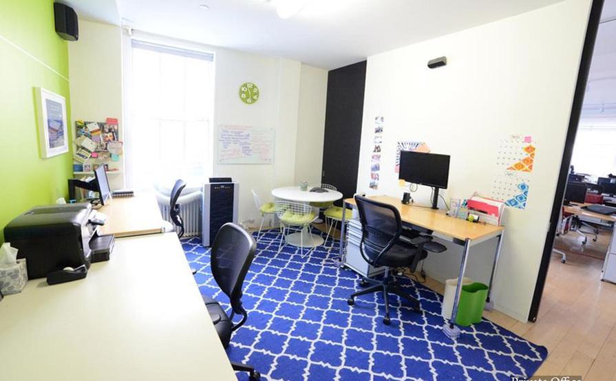 Desks in Open Area & Shared Window Office for Rent Desks in Open Area & Shared Window Office for Rent