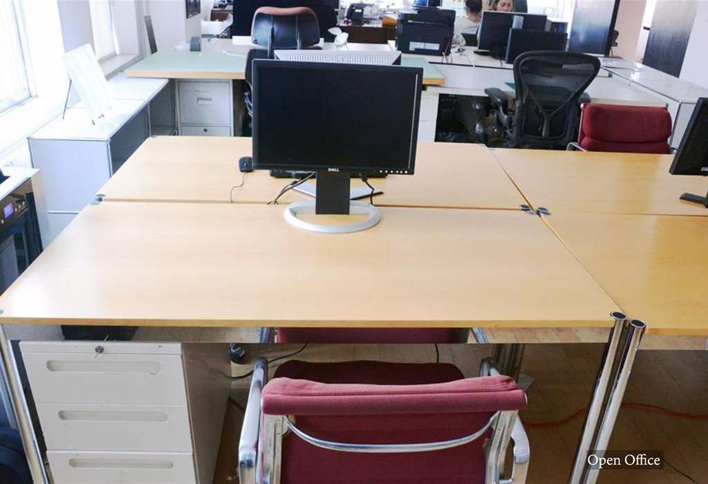 Desks in Open Area & Shared Window Office for Rent Desks in Open Area & Shared Window Office for Rent