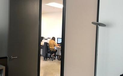 1 Private Office + 9 Dedicated Desks Available w/ Amenities 1 Private Office + 9 Dedicated Desks Available w/ Amenities