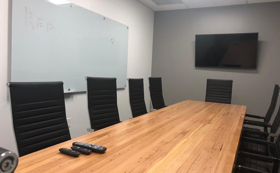 1 Private Office + 9 Dedicated Desks Available w/ Amenities 1 Private Office + 9 Dedicated Desks Available w/ Amenities