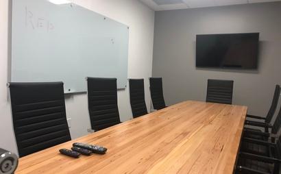 1 Private Office + 9 Dedicated Desks Available w/ Amenities 1 Private Office + 9 Dedicated Desks Available w/ Amenities