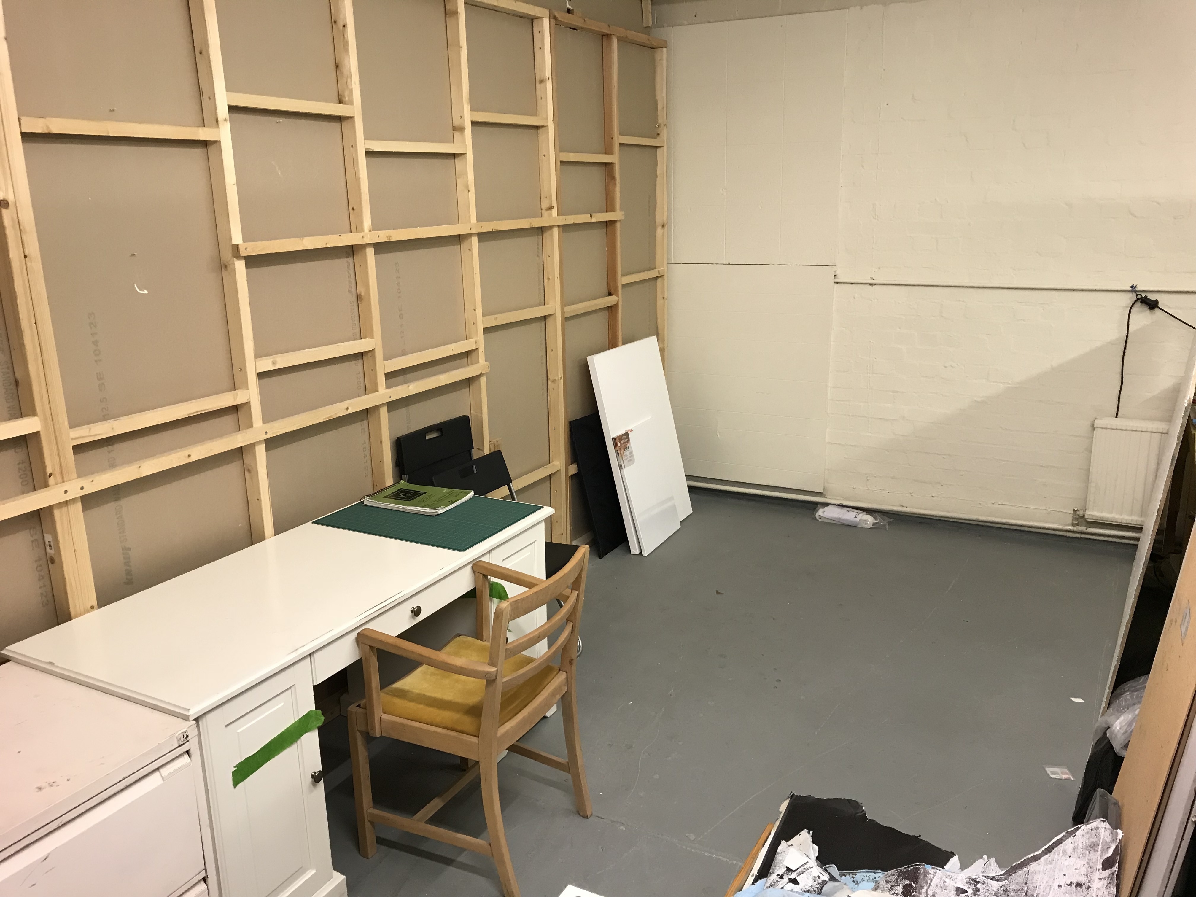 Tidy Artist Studio available to co-share.