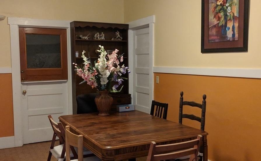 1050 sq ft PRIVATE Co-Working / Office space for 6-8 people next to University Village in Berkeley 1050 sq ft PRIVATE Co-Working / Office space for 6-8 people next to University Village in Berkeley