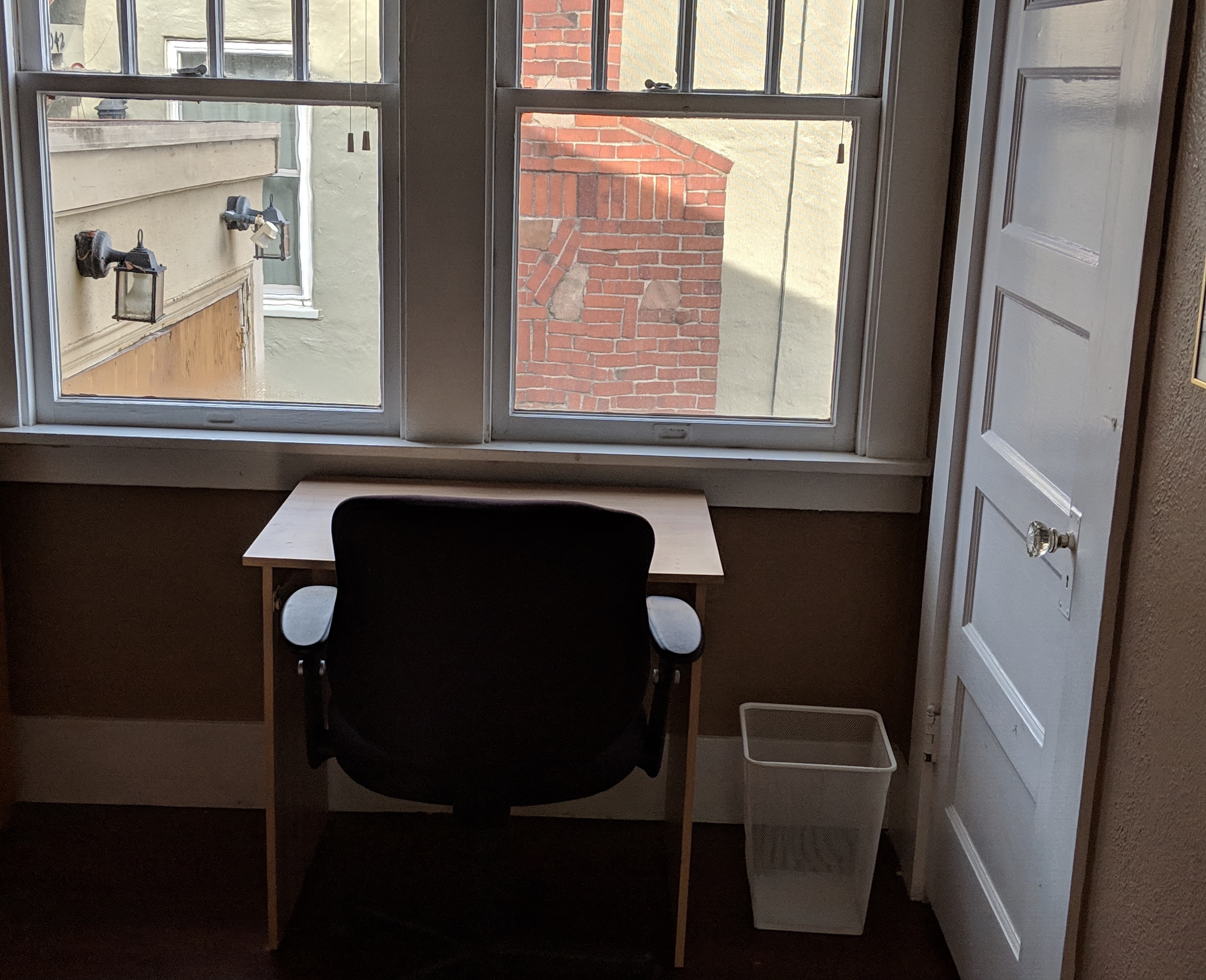 1050 sq ft PRIVATE Co-Working / Office space for 6-8 people next to University Village in Berkeley 1050 sq ft PRIVATE Co-Working / Office space for 6-8 people next to University Village in Berkeley