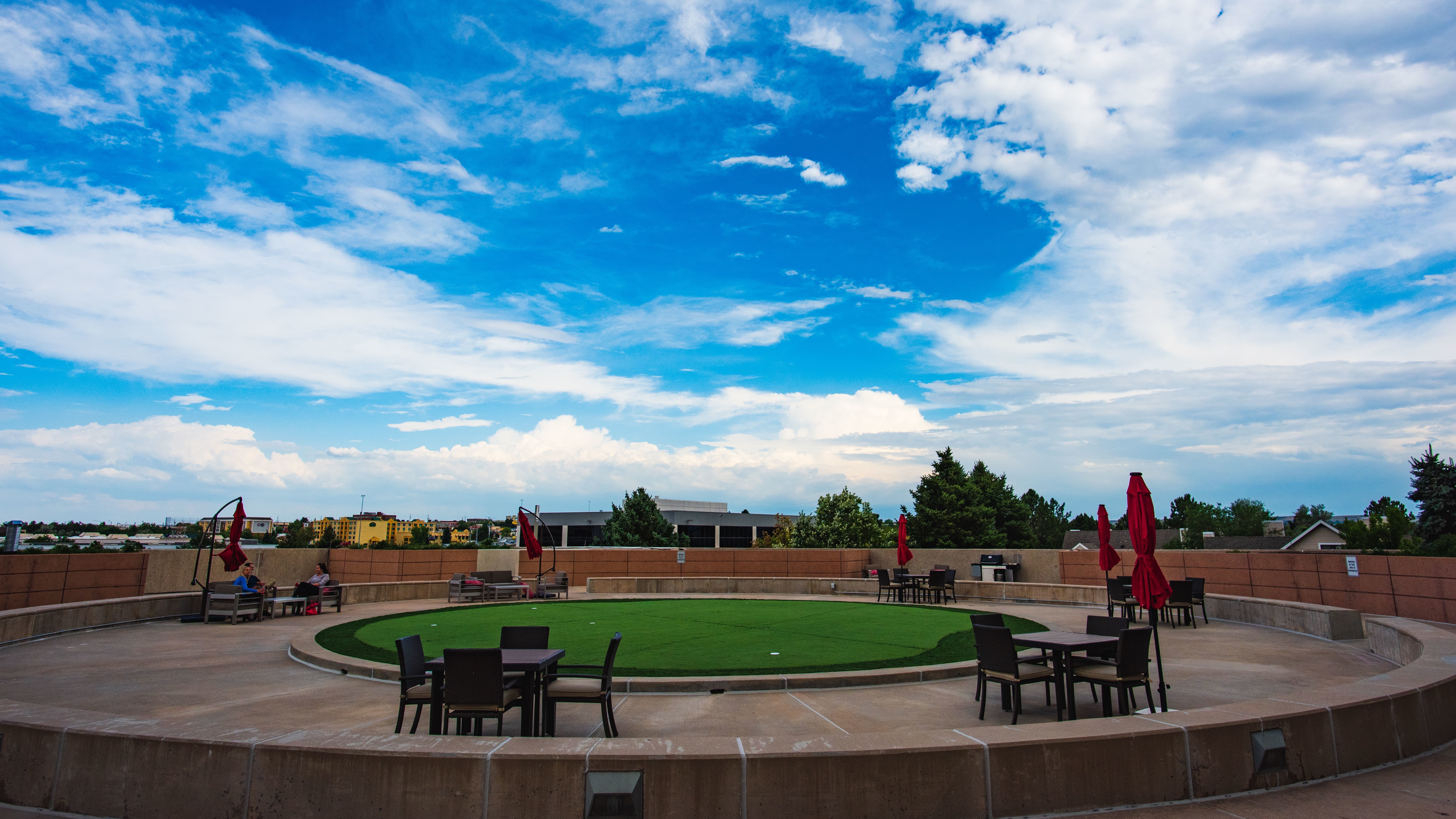 Team Room (3-5 people) 