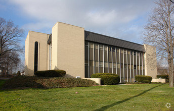 Furnished Office Space