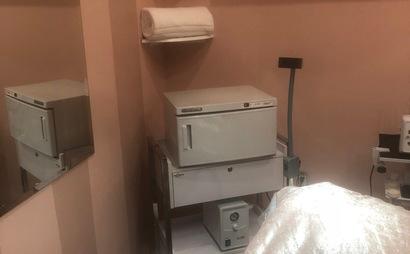 Beautifully Furnished and Equipped Private Treatment Room Includes Aesthetic Supplies Beautifully Furnished and Equipped Private Treatment Room Includes Aesthetic Supplies