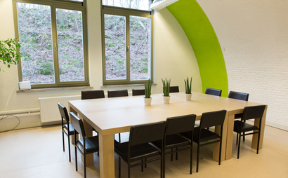 Flex desks Flex desks