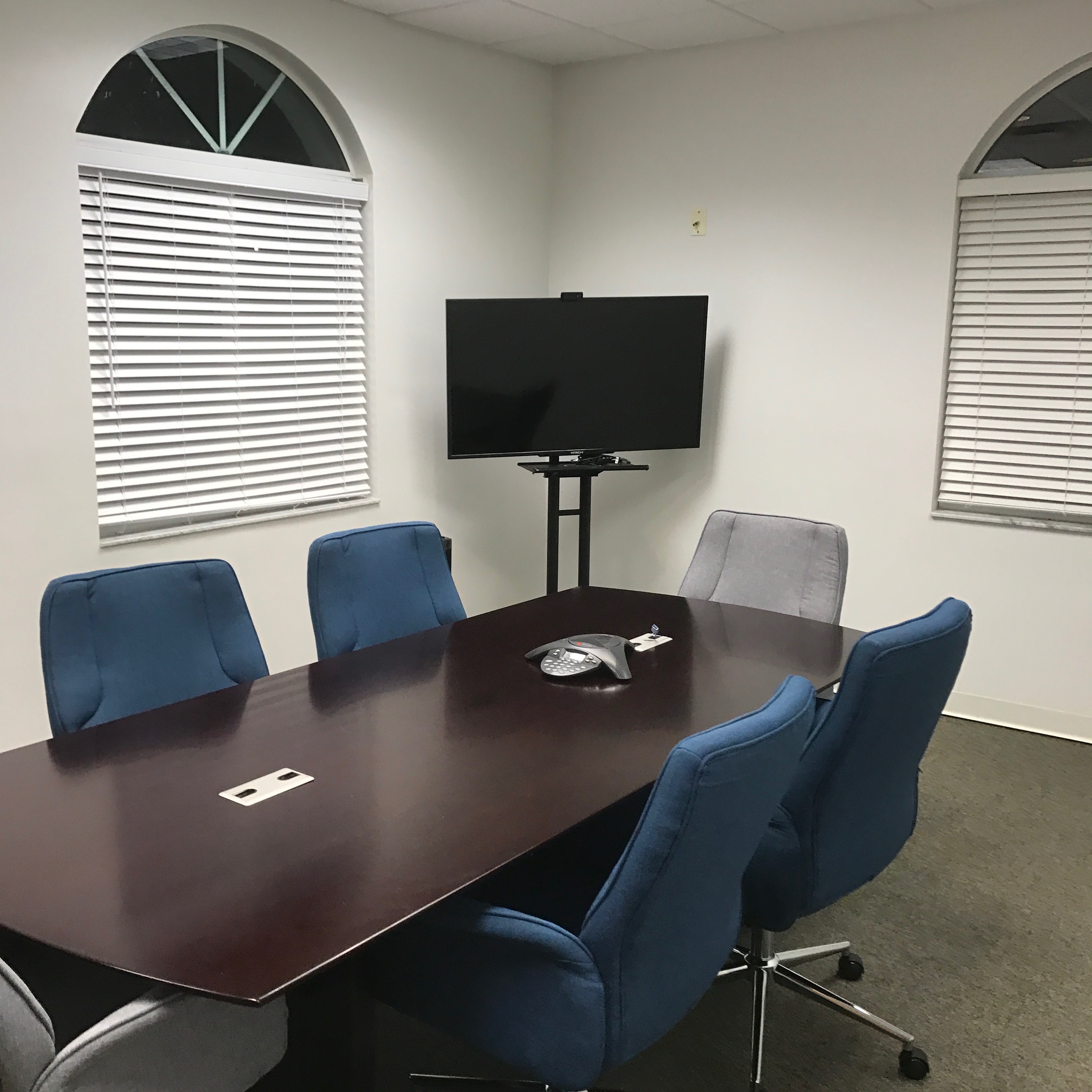 We have private offices, hot desks, dedicated desks, a private conference room and open meeting areas. Weekdays only. We have private offices, hot desks, dedicated desks, a private conference room and open meeting areas. Weekdays only.