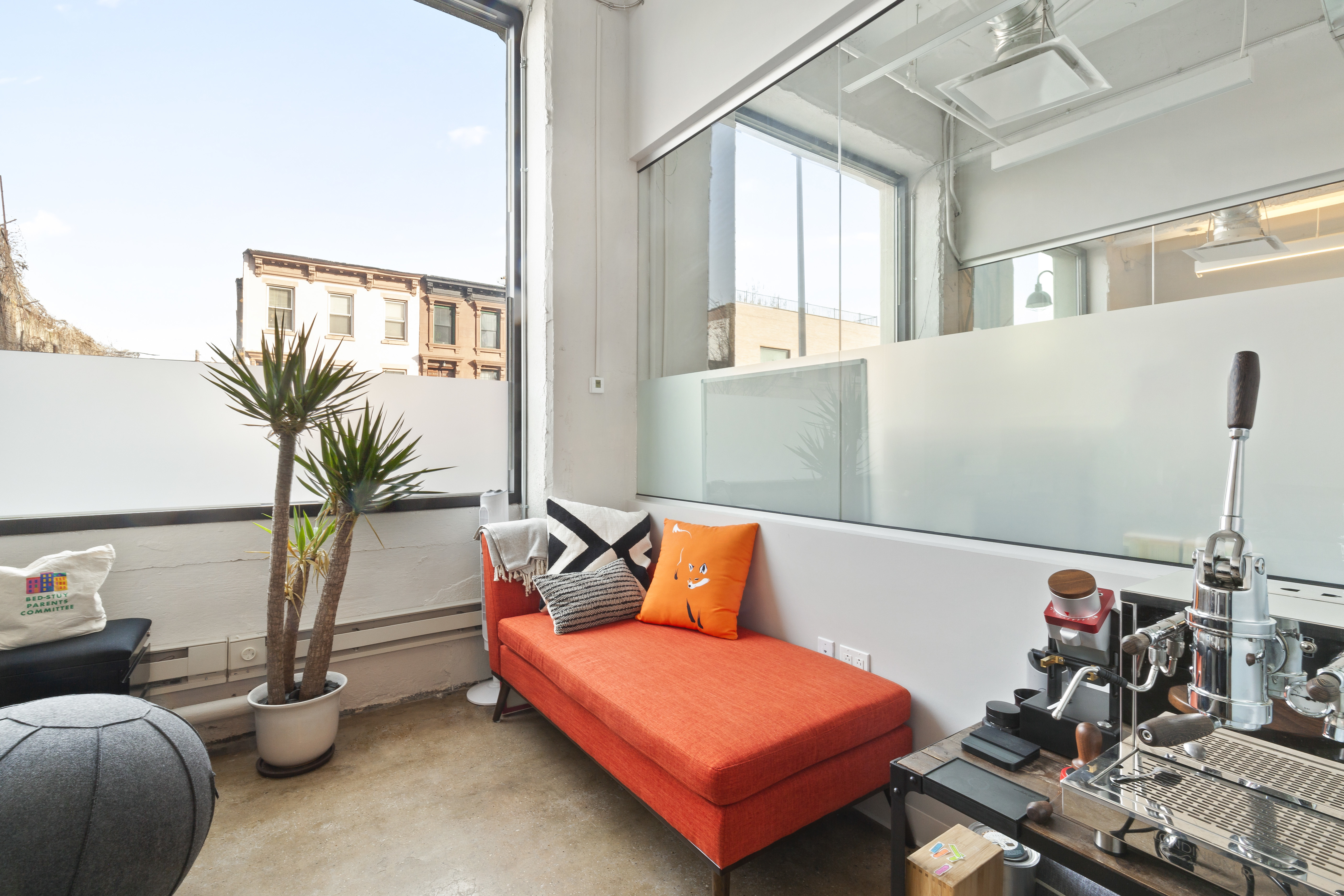 Lounge Membership-Ignitia Office