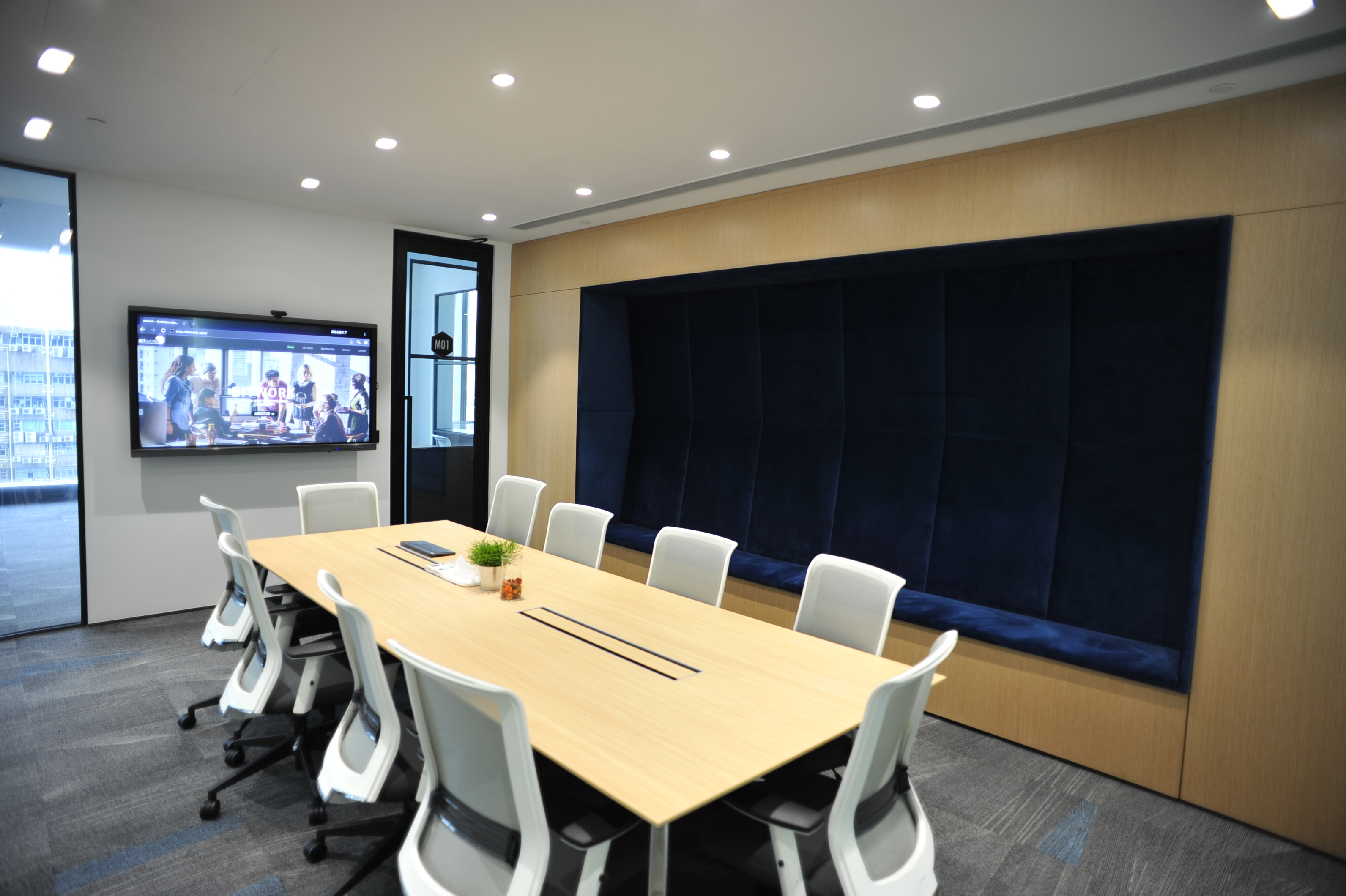 Meeting room (M01)