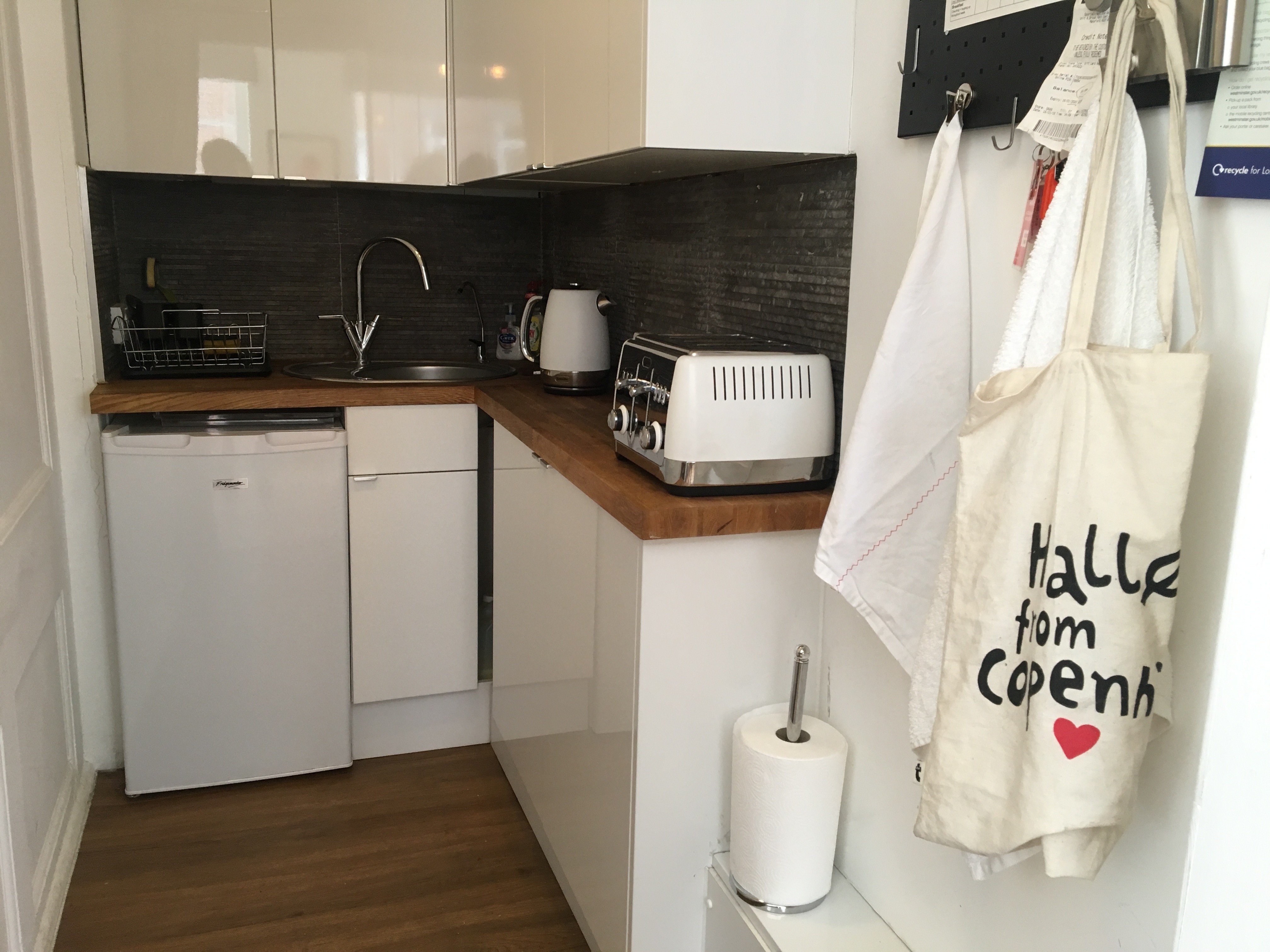 Dedicated office (4 desks), Soho 