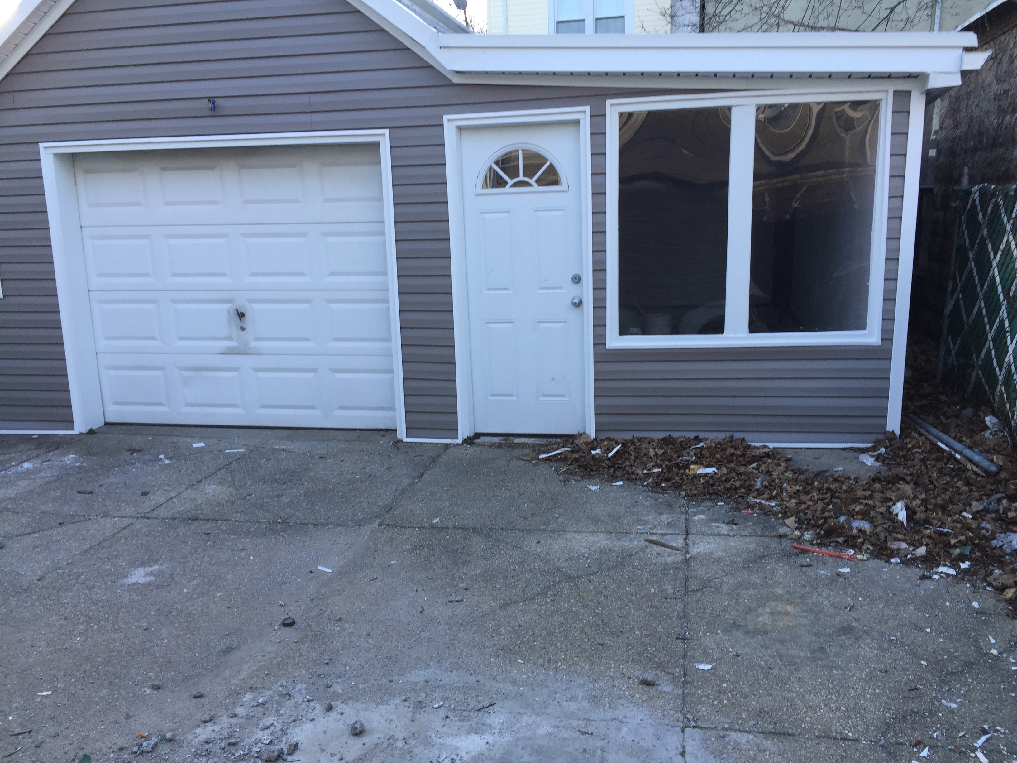 Sunny Quite Flexible Loft Studio