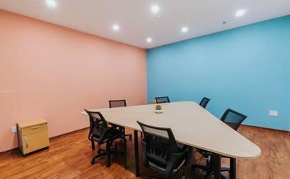 Surf Space - Danang Coworking Space Surf Space - Danang Coworking Space