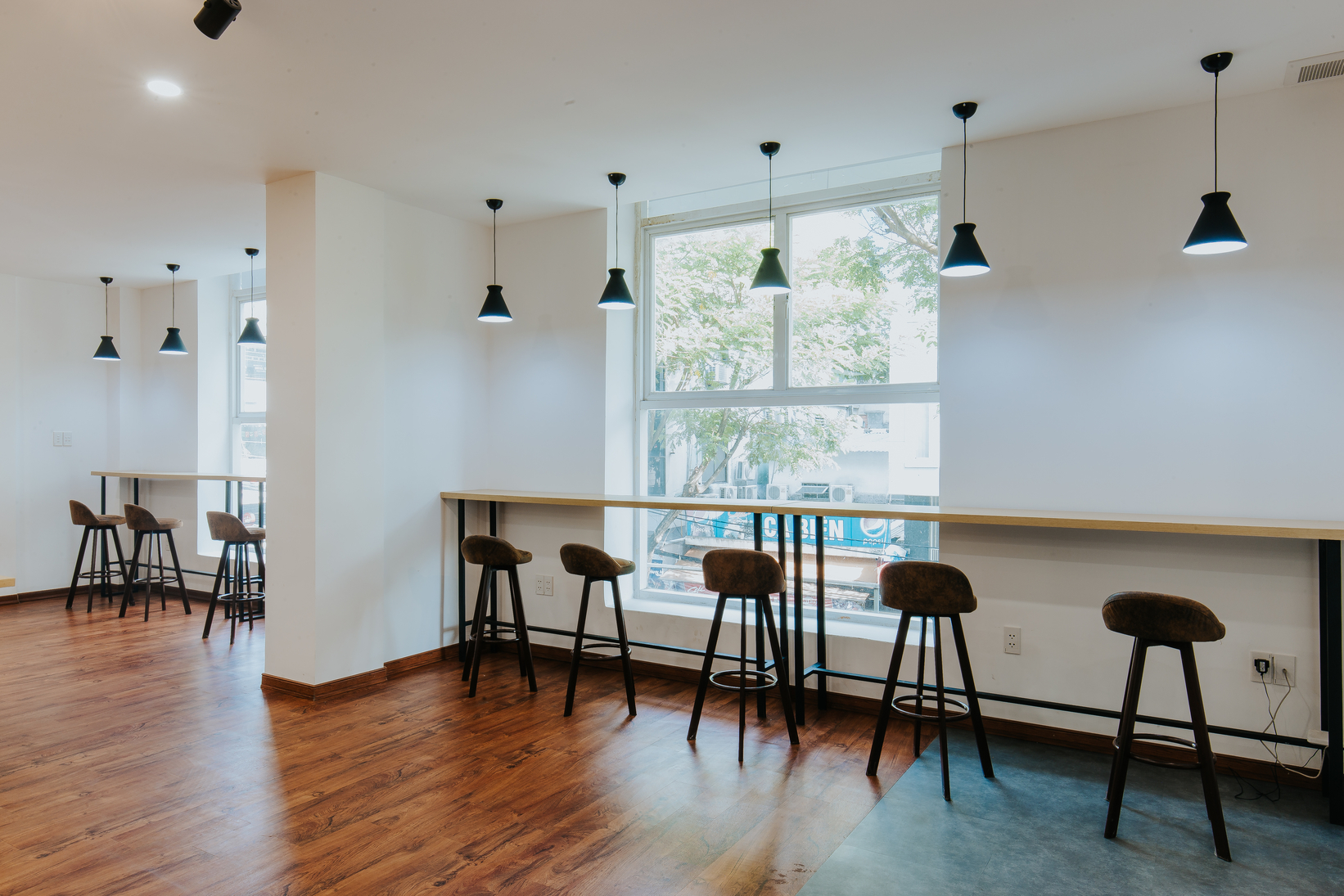 Surf Space - Danang Coworking Space Surf Space - Danang Coworking Space