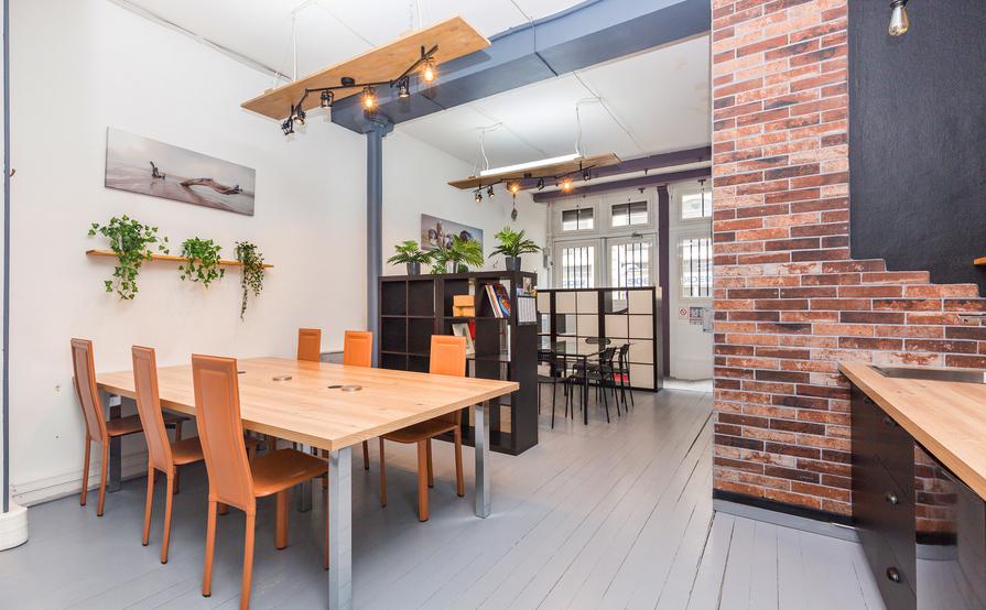 Meeting and training room in Paris 11th Nation Meeting and training room in Paris 11th Nation